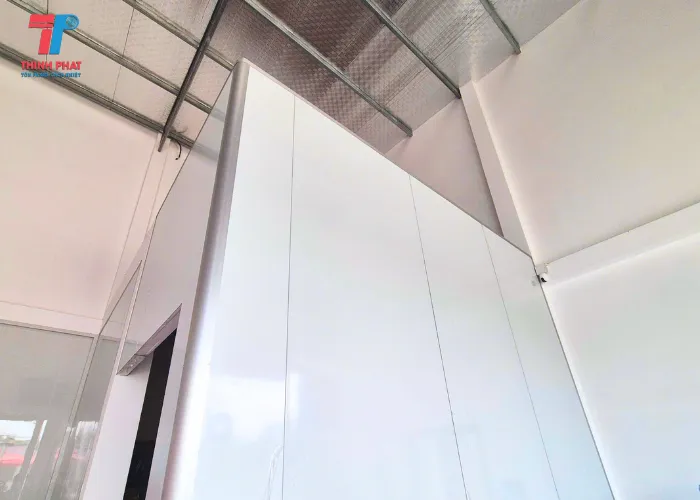 Những tiêu chi trọng tâm khi chọn vách panel chóng nóng hiện nay