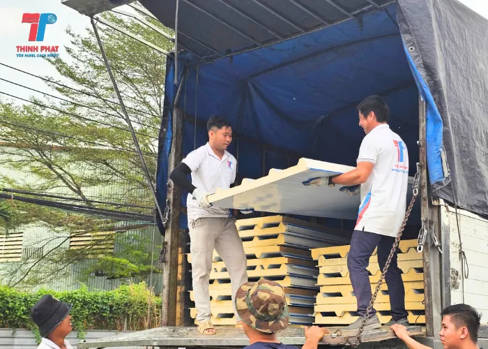 Panel Thịnh Phát Cung Cấp Đa Dạng Vật Liệu Lợp Mái Cho Nhà Ở