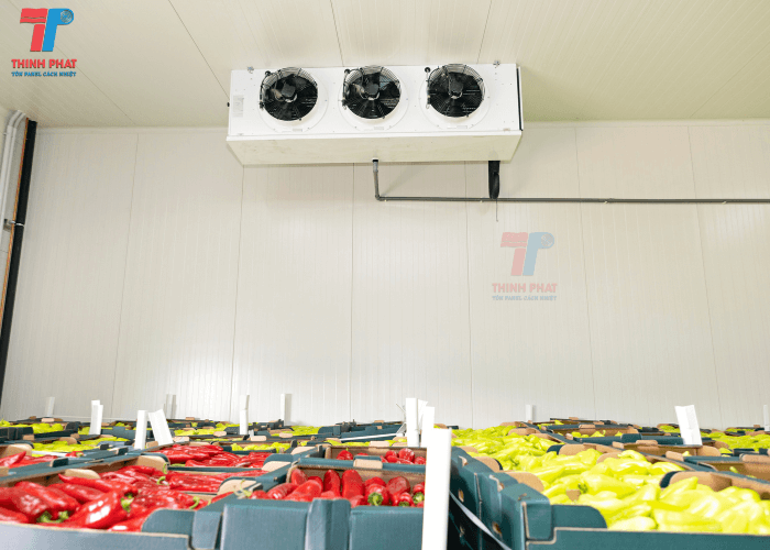 panel-PU-lam-kho-mat